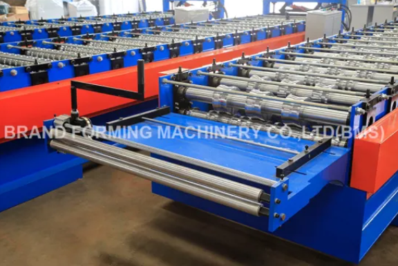 Molino de formación de rollo