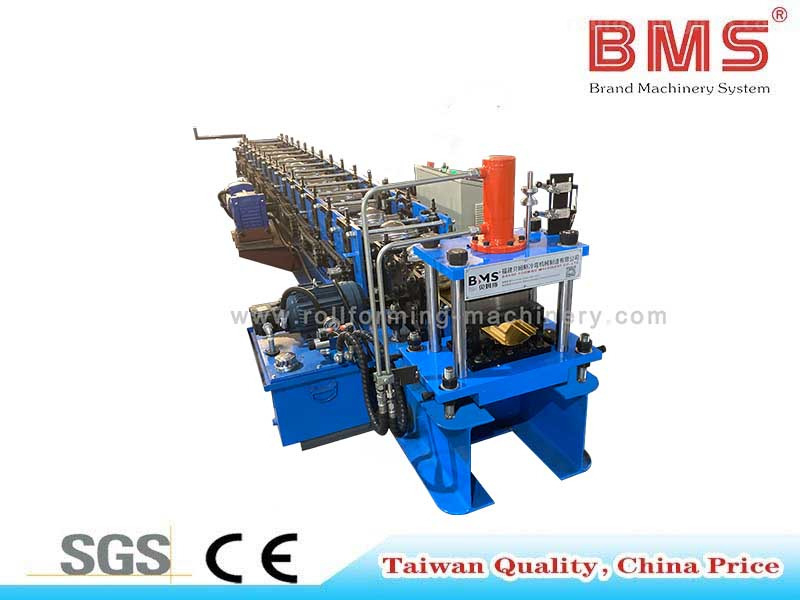 Máquina de formación de baldosas de techo de cobre