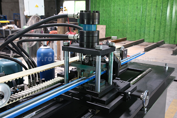 Dispositivo de perforaci&oacute;n