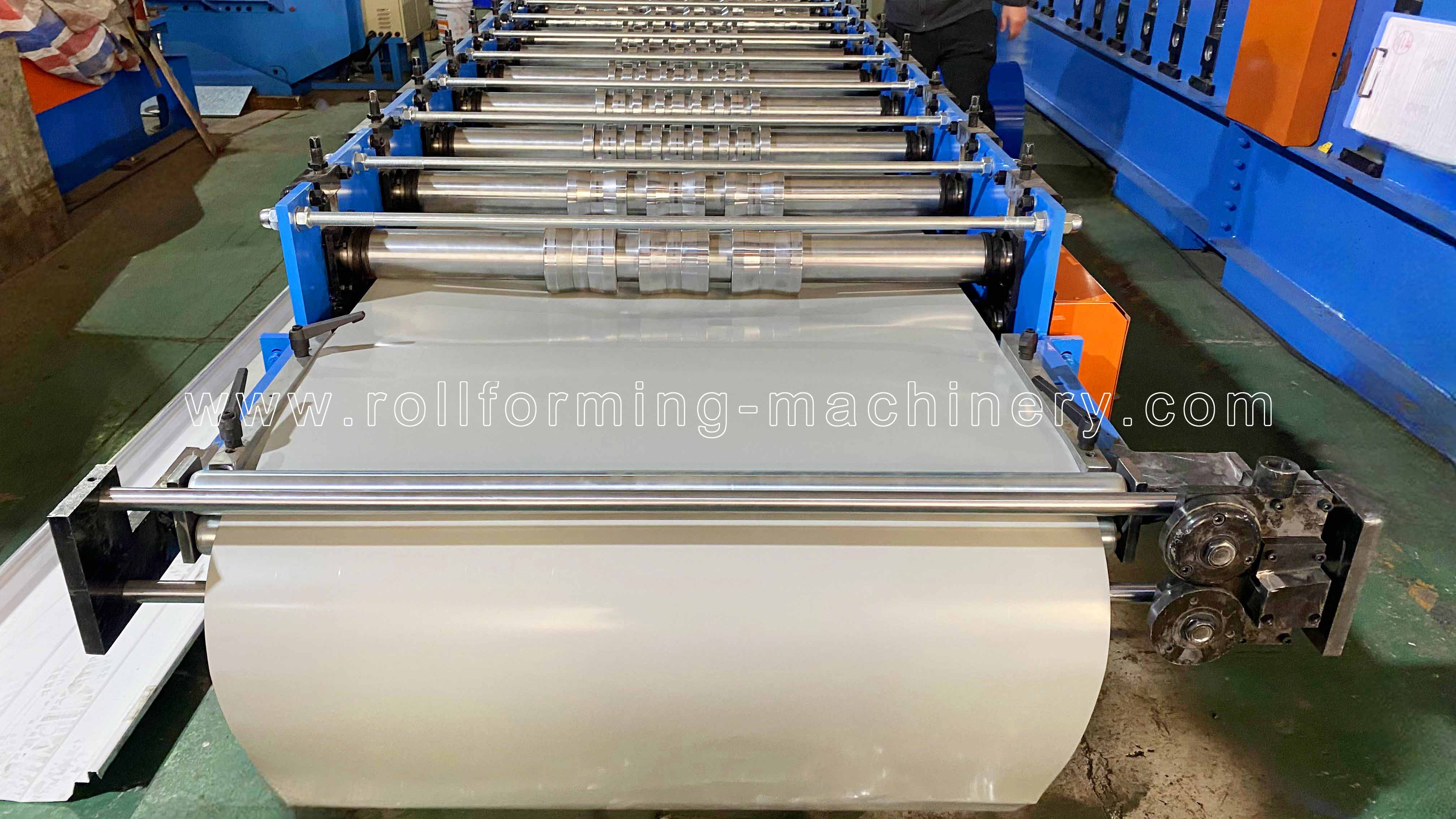 Dispositivo de gu&iacute;a de alimentaci&oacute;n