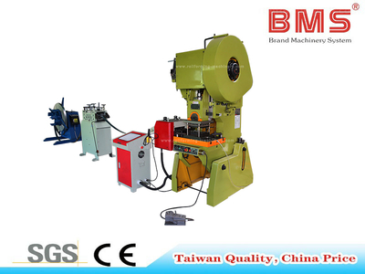 Línea de producción de clip de techo de acero