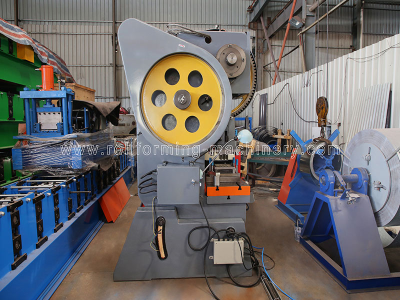 Servir-Drive & Punching Machine