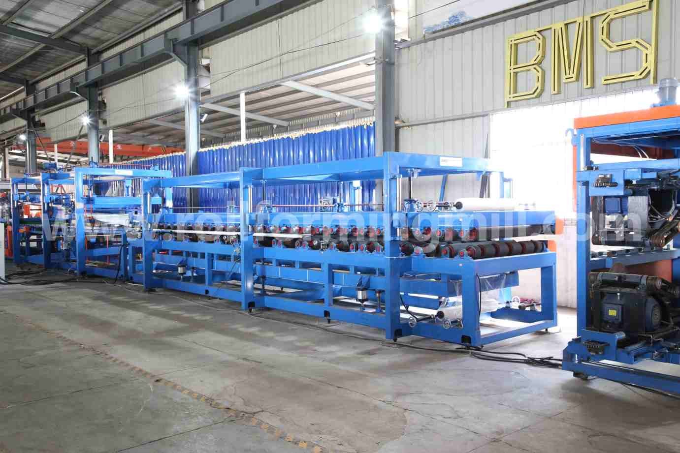 Laminador de paneles s&aacute;ndwich