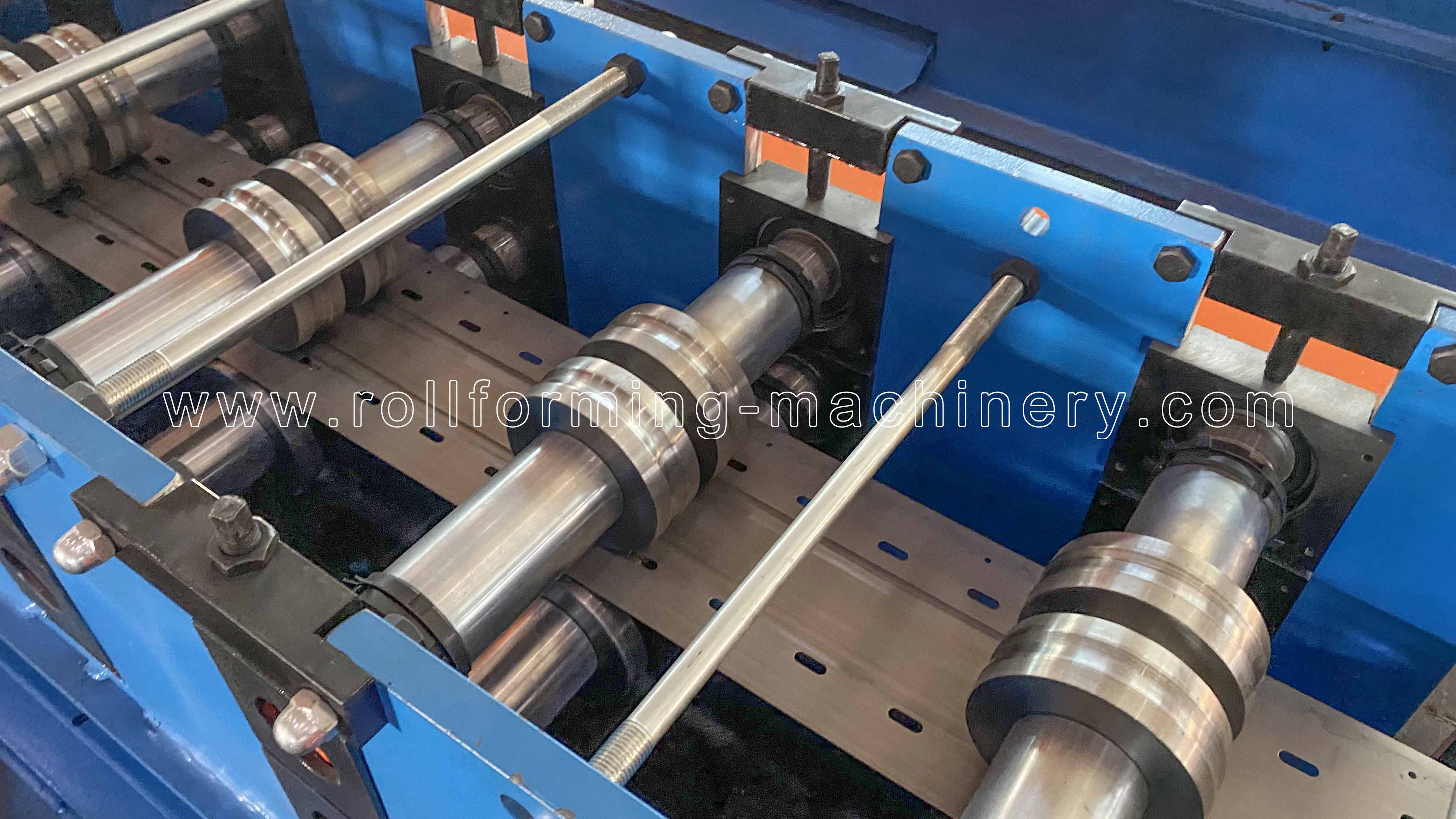 Molino formador de rollos principal