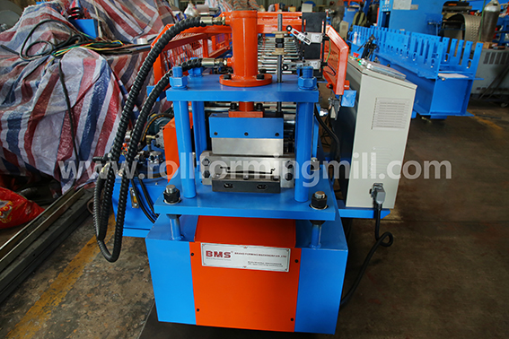 Dispositivo de perforaci&oacute;n