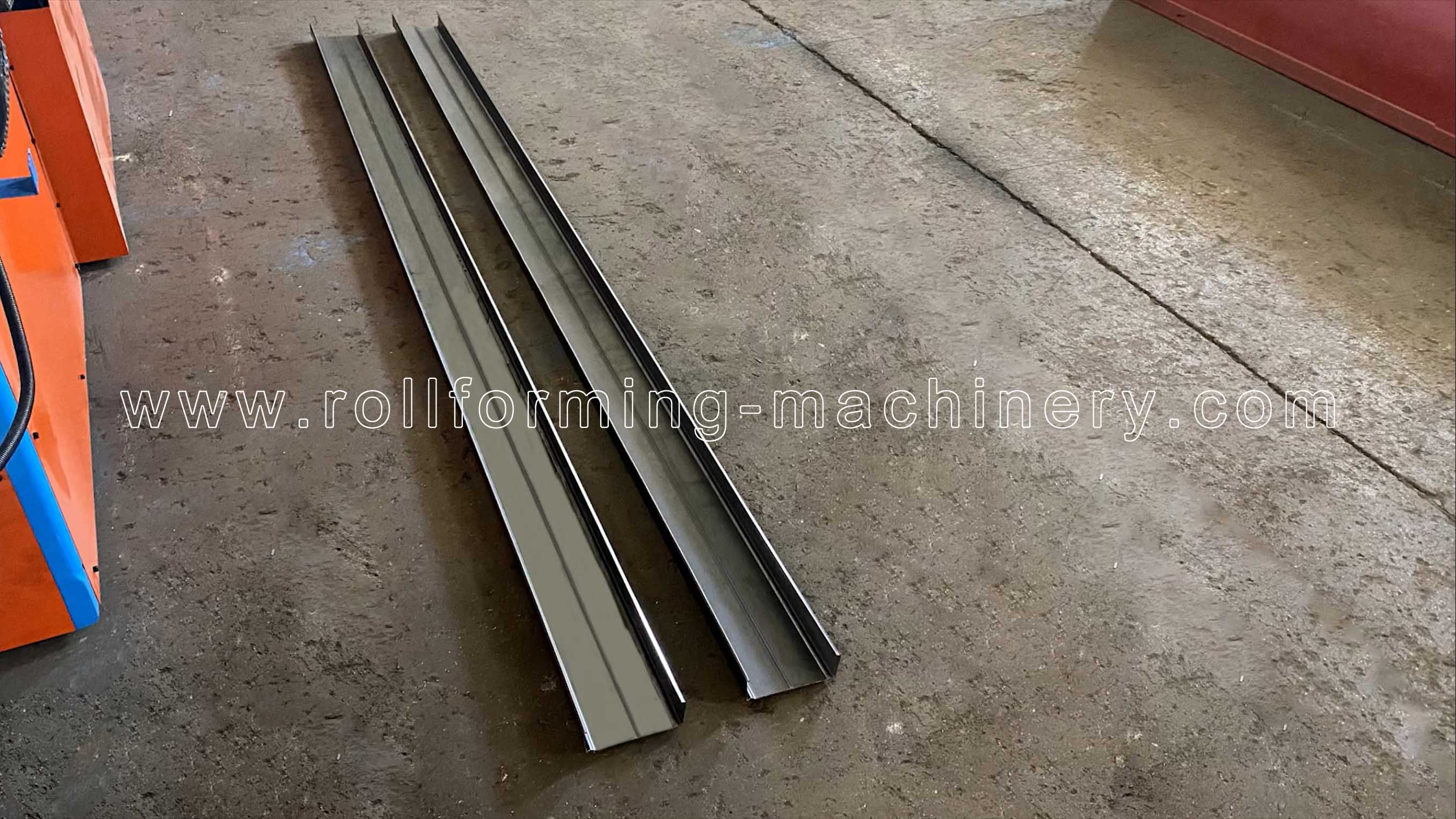 de la m&aacute;quina de formaci&oacute;n de rollo de rollo de carga del estante